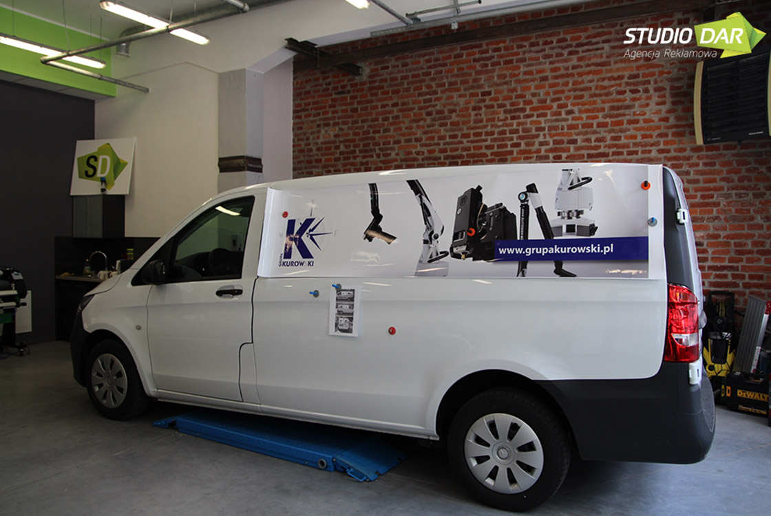 oklejanie samochodu mercedes vito grupakurowski