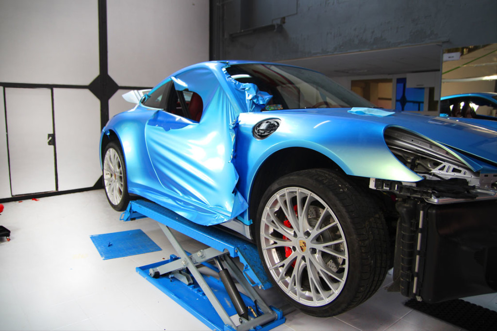 Porsche 911 Carrera 4 GTS